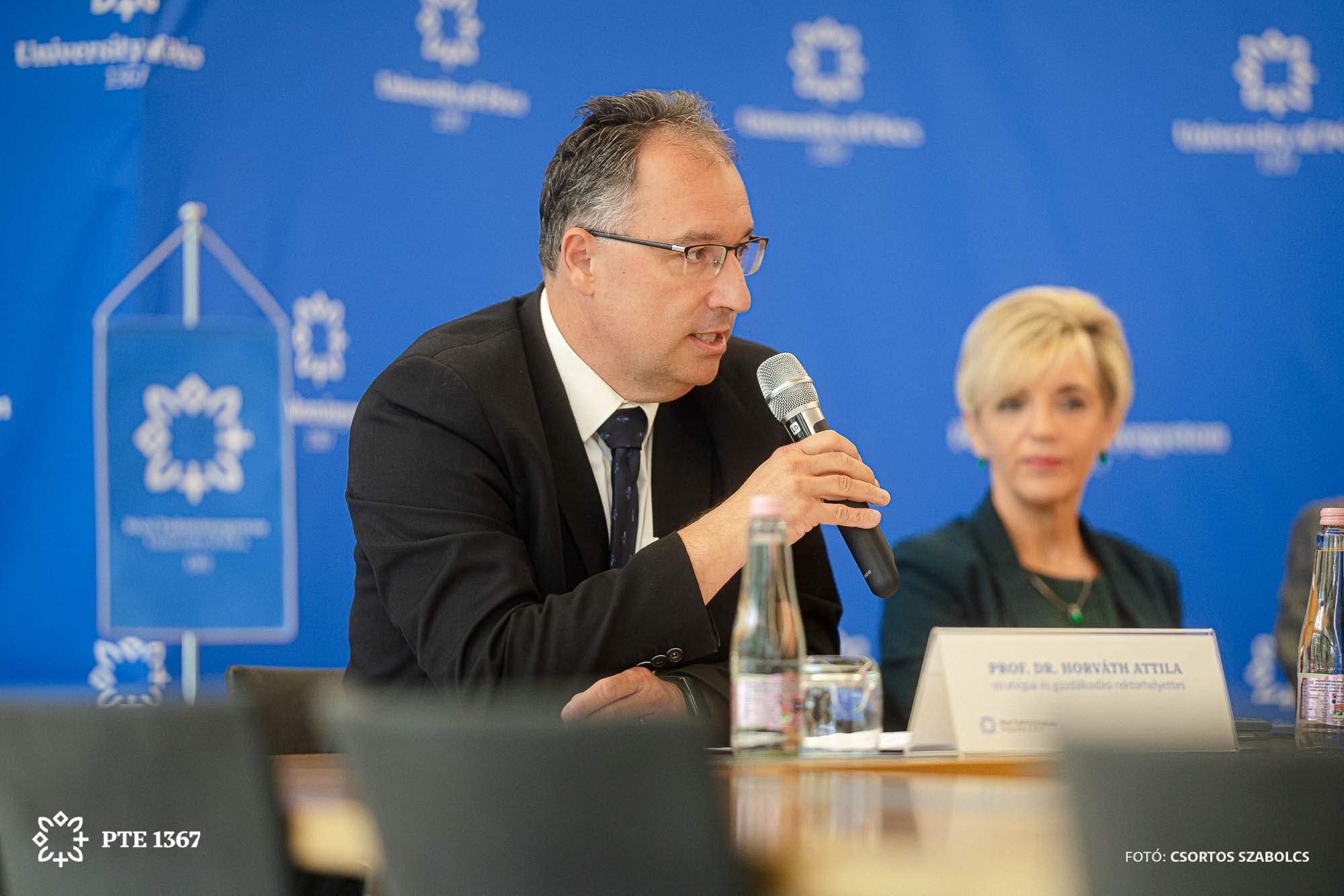 Dr. Horváth Attila stratégiai és gazdálkodási rektorhelyettes