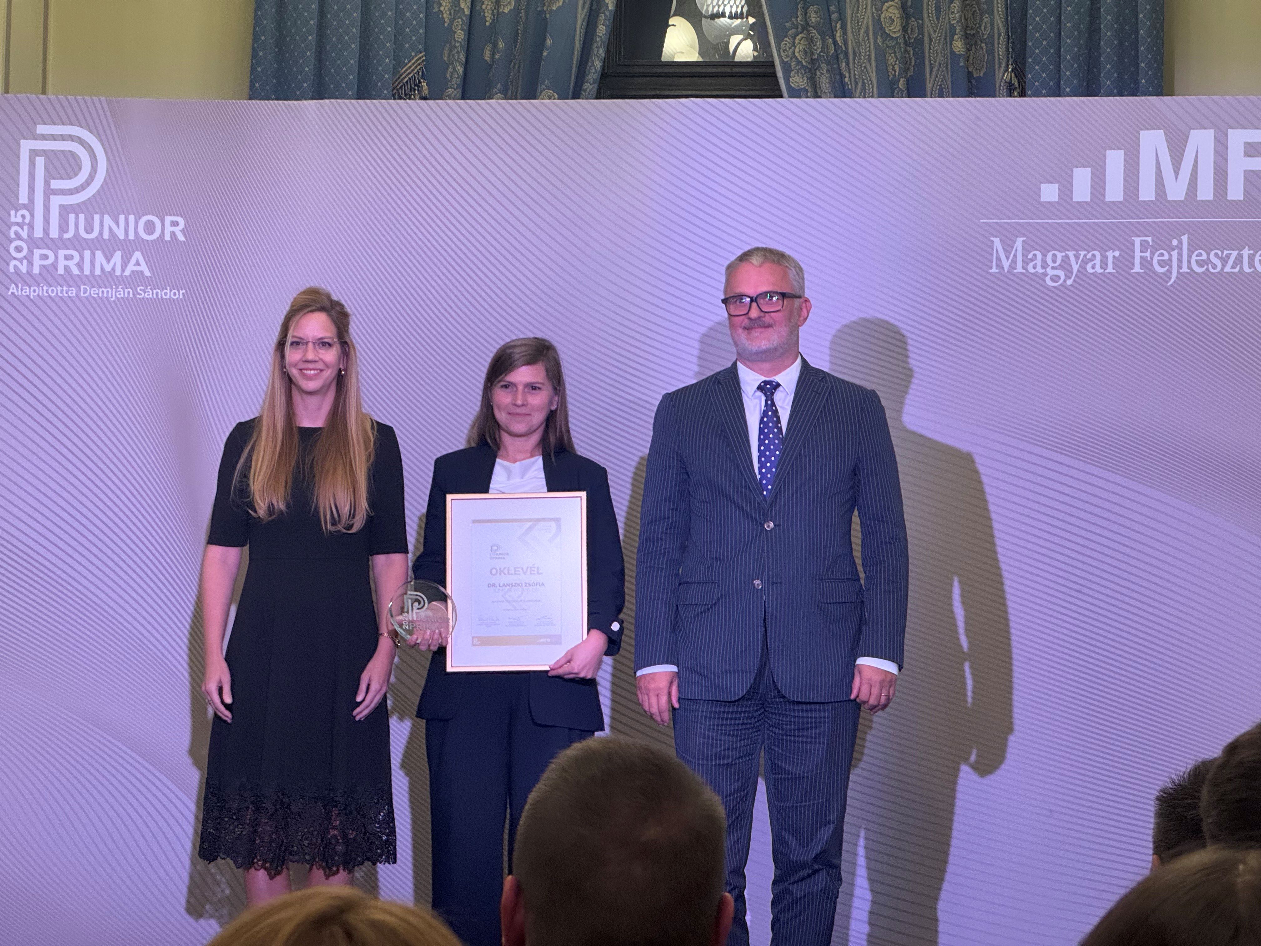 Lanszki Zsófia Budapesten vehette át a Junior Prima díjat