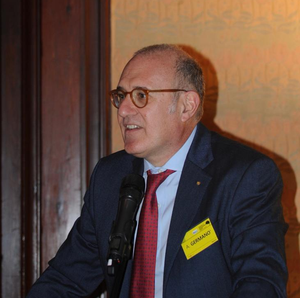Prof. dr. Antonino Germano.
