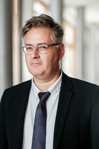 Kiss Farkas Gábor kurátor