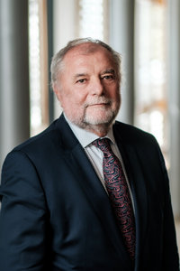 Dr. Zeller Gyula