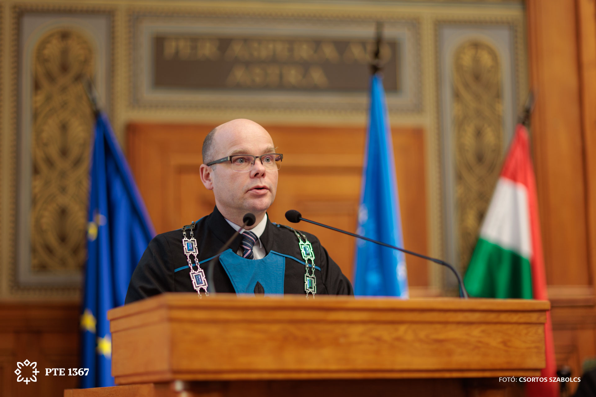 dr. Betlehem József rektorhelyes