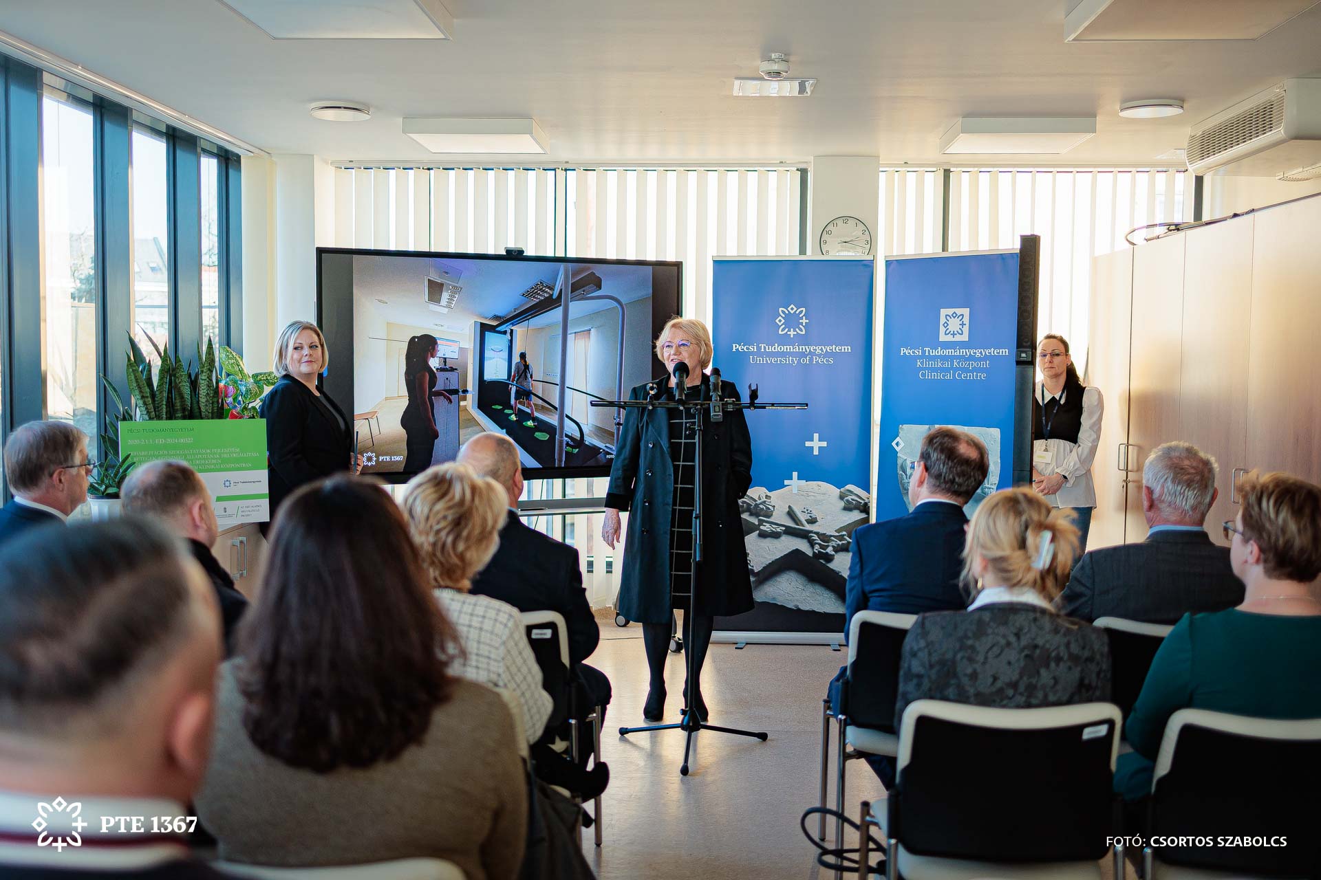 dr. Szili Katalin, az Universitas Quinqueecclesiensis Alapítvány kurátora