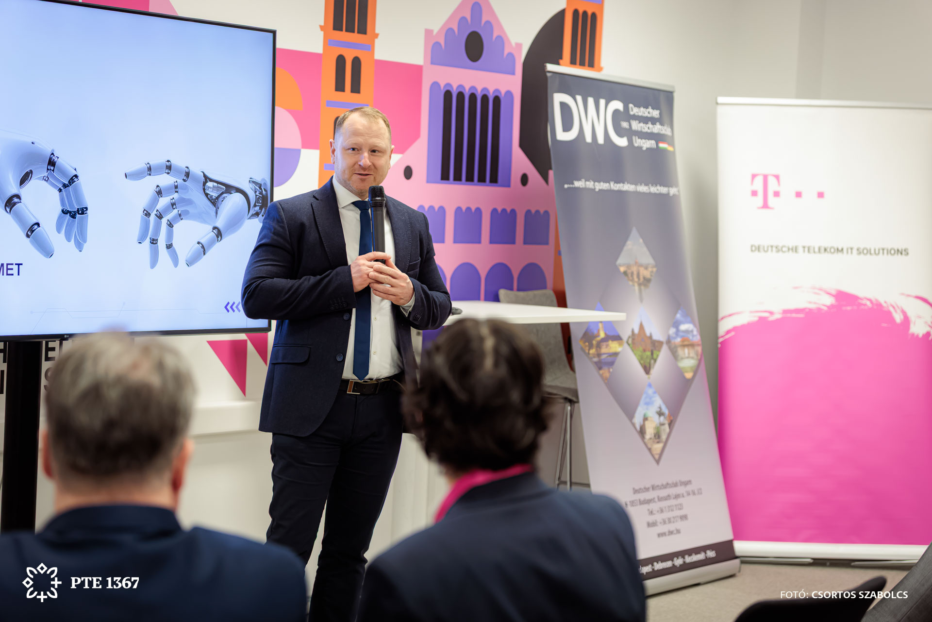 Decsi&nbsp;István, a Pécsi Tudományegyetem kancellára