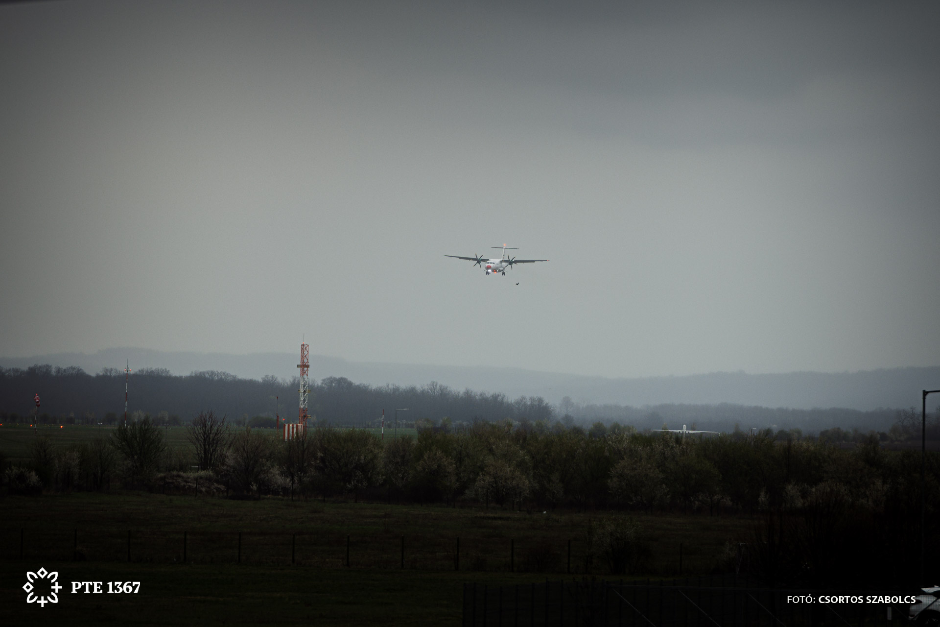 München-Pécs járat érkezése 2026 március 30.