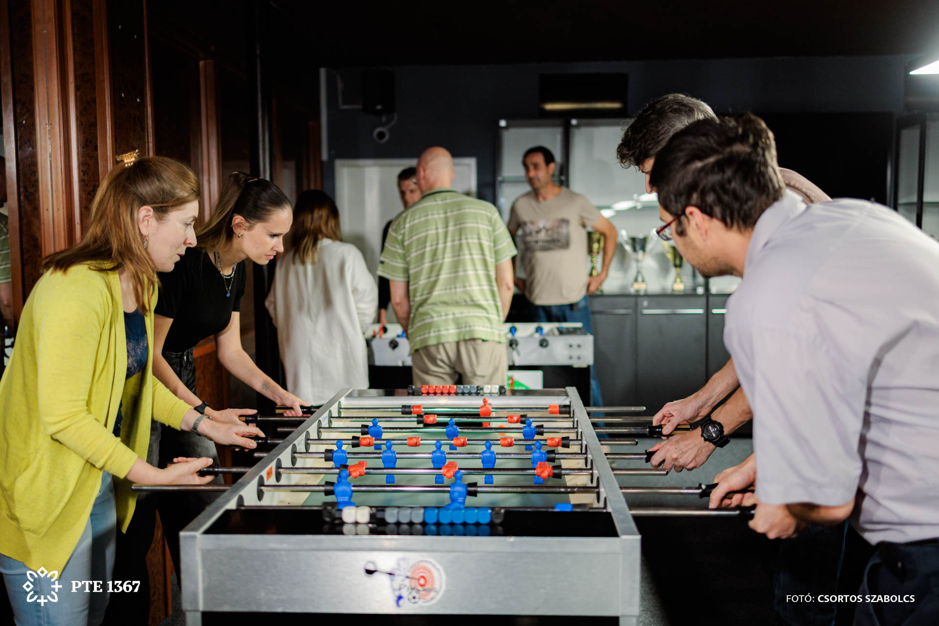 Csocsó a PTE csapaépítő esten