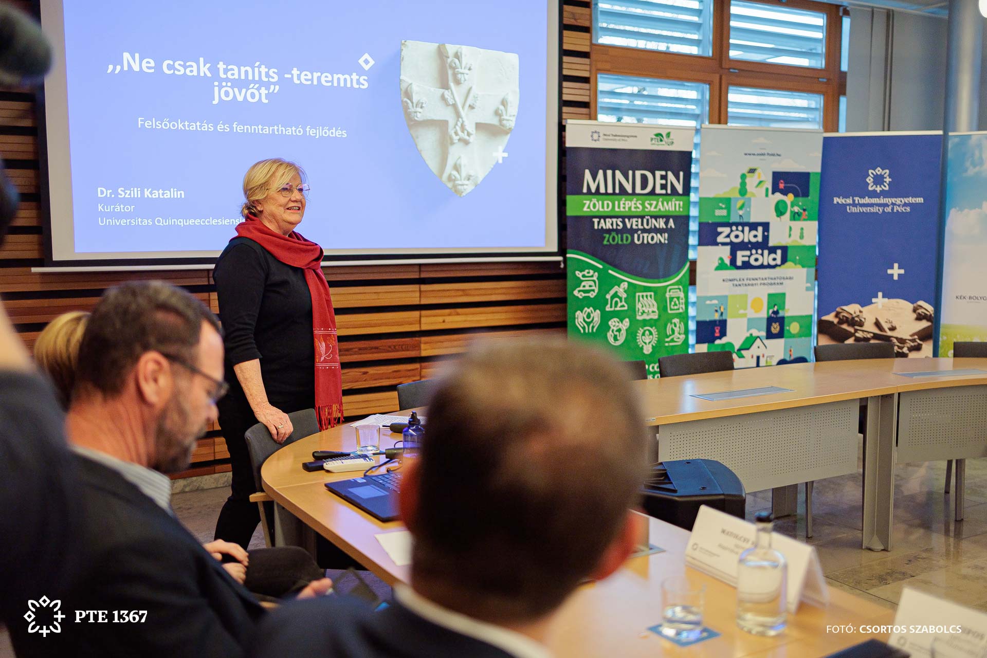 dr. Szili Katalin előadása a Fenntarthatósági roadshow pécsi állomásán