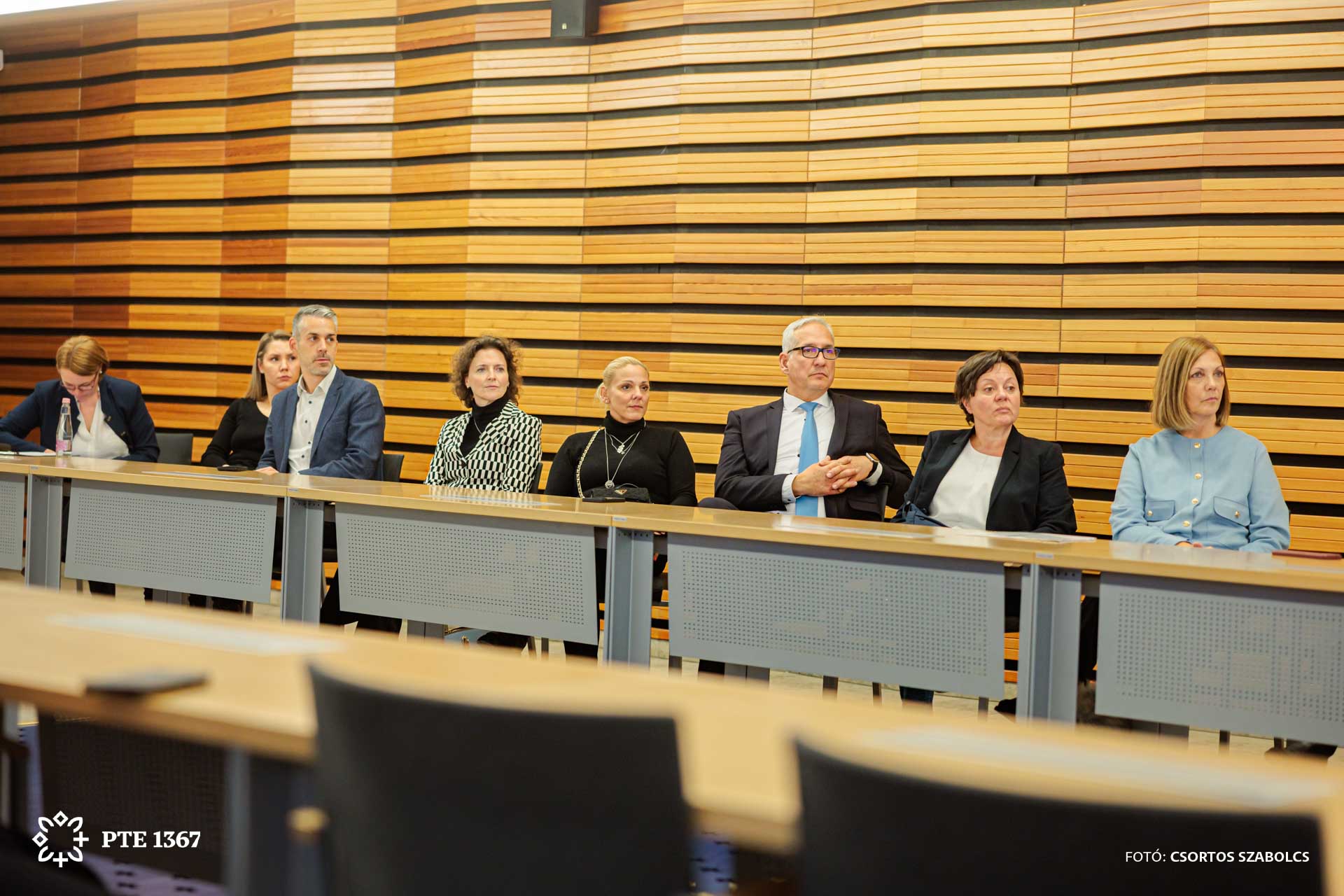 Hallgatóság a Painpatch projekt bemutatása közben