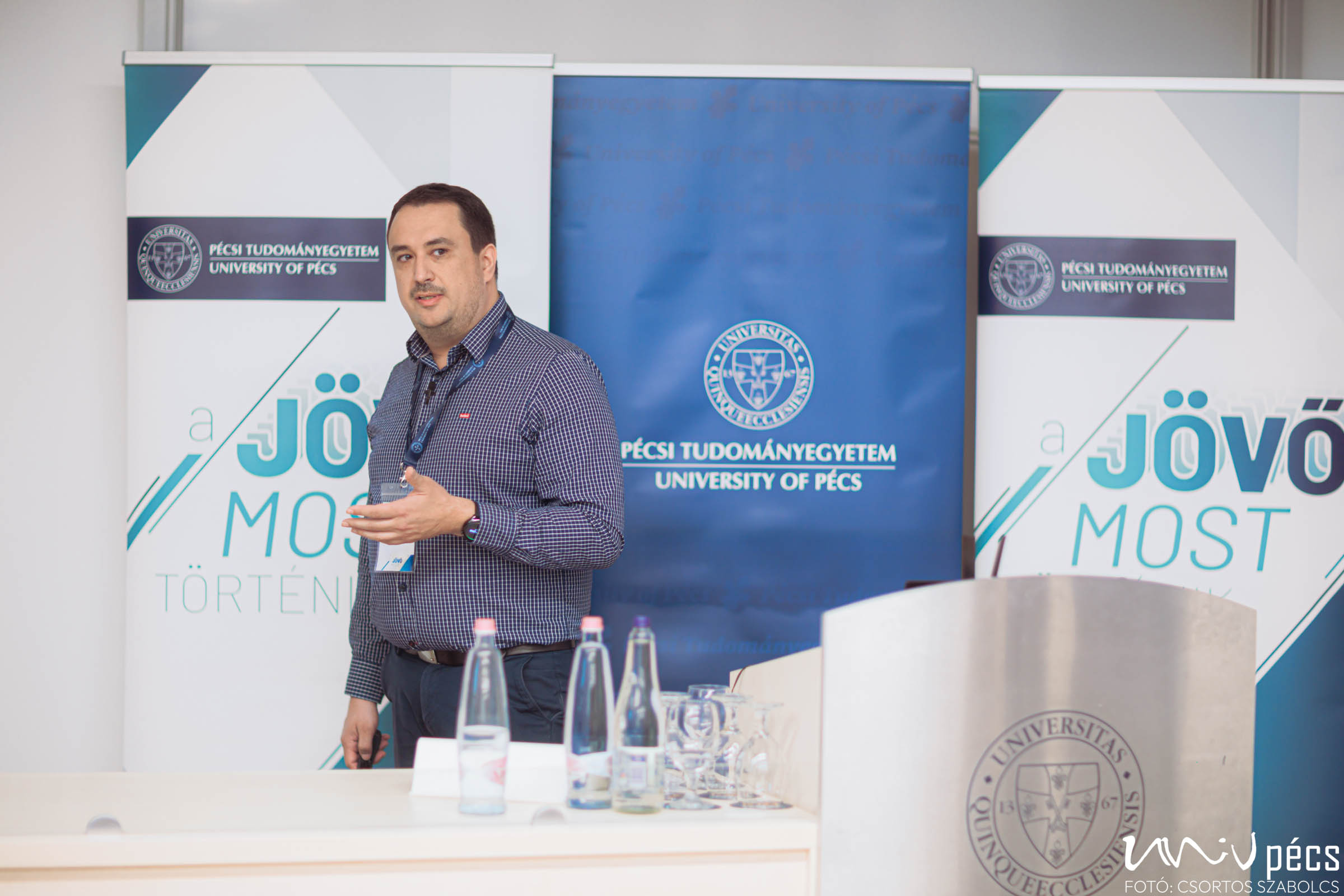 Gyurák Gábor, a PTE MIK mesteroktatója