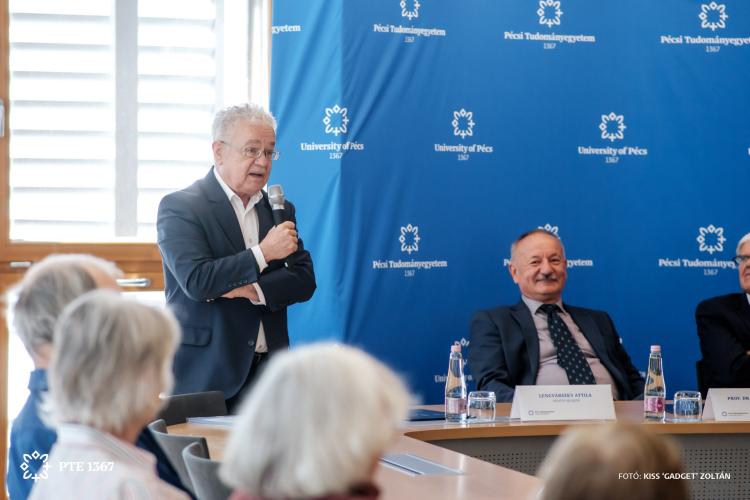 20260518 Pluszosok Egyeteme közönségtalálkozó