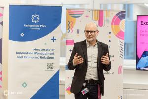 20251212 DT Excellence Center - szemeszterzáró esemény