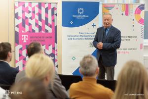 20251212 DT Excellence Center - szemeszterzáró esemény