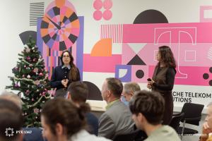 20251212 DT Excellence Center - szemeszterzáró esemény