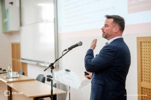 20260324 UniNext Benchmarking Club