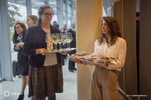 20260330 Pogány reptér Müncheni gép érkezése