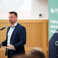 20260324 UniNext Benchmarking Club