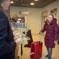 20260330 Pogány reptér Müncheni gép érkezése