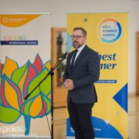 20260415 10 éves a Pécs Summer School Program kiállításmegnyitó