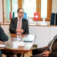 20260421 NI Svájci nagykövet látogatása