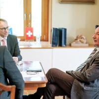 20260421 NI Svájci nagykövet látogatása