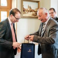 20260421 NI Svájci nagykövet látogatása