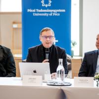 20260429 PontPécs Sajtótájékoztató