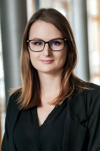 Dr. Takács Evelyn