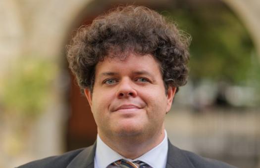 Új dékán vezeti a pécsi egyetem jogi karát (bama.hu)