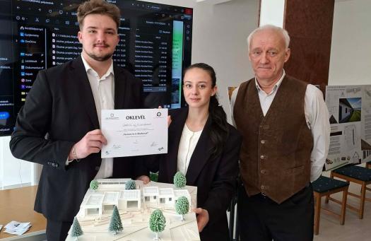 Zsinórban harmadszor a győri Hild-iskola diákjai nyerték a Tervezz te is ökoházat! versenyt (kisalfold.hu)